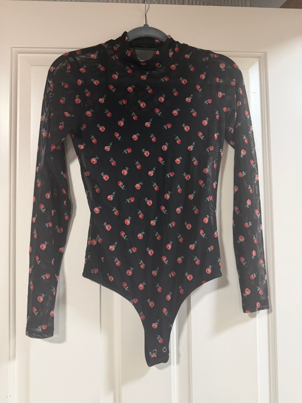 Sheer Floral Bodysuit Womens Medium Black Rose Mesh Lined Spaghetti Strap NWOT - Picture 3 of 5